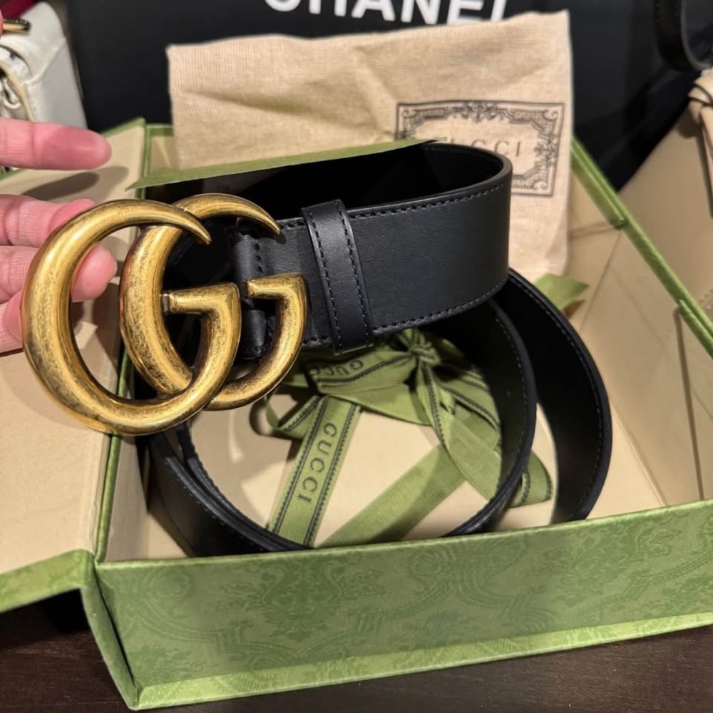 Gucci Gold GG Buckle Black Leather Belt